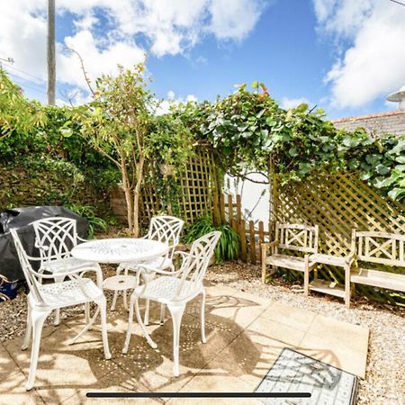 Little Karenza Is The Perfect Cornish Getaway Villa Saint Anthony Exteriör bild